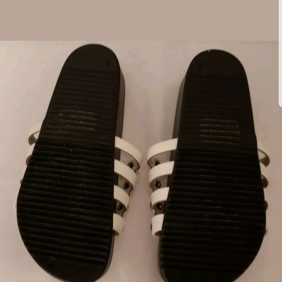 CATHERINE MALANDRINO BUBBLIE SLIDE SANDALS  WHITE - Picture 5 of 8